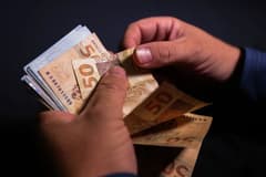 Câmara aprova urgência para isenção do IR de quem ganha até R$ 5 mil